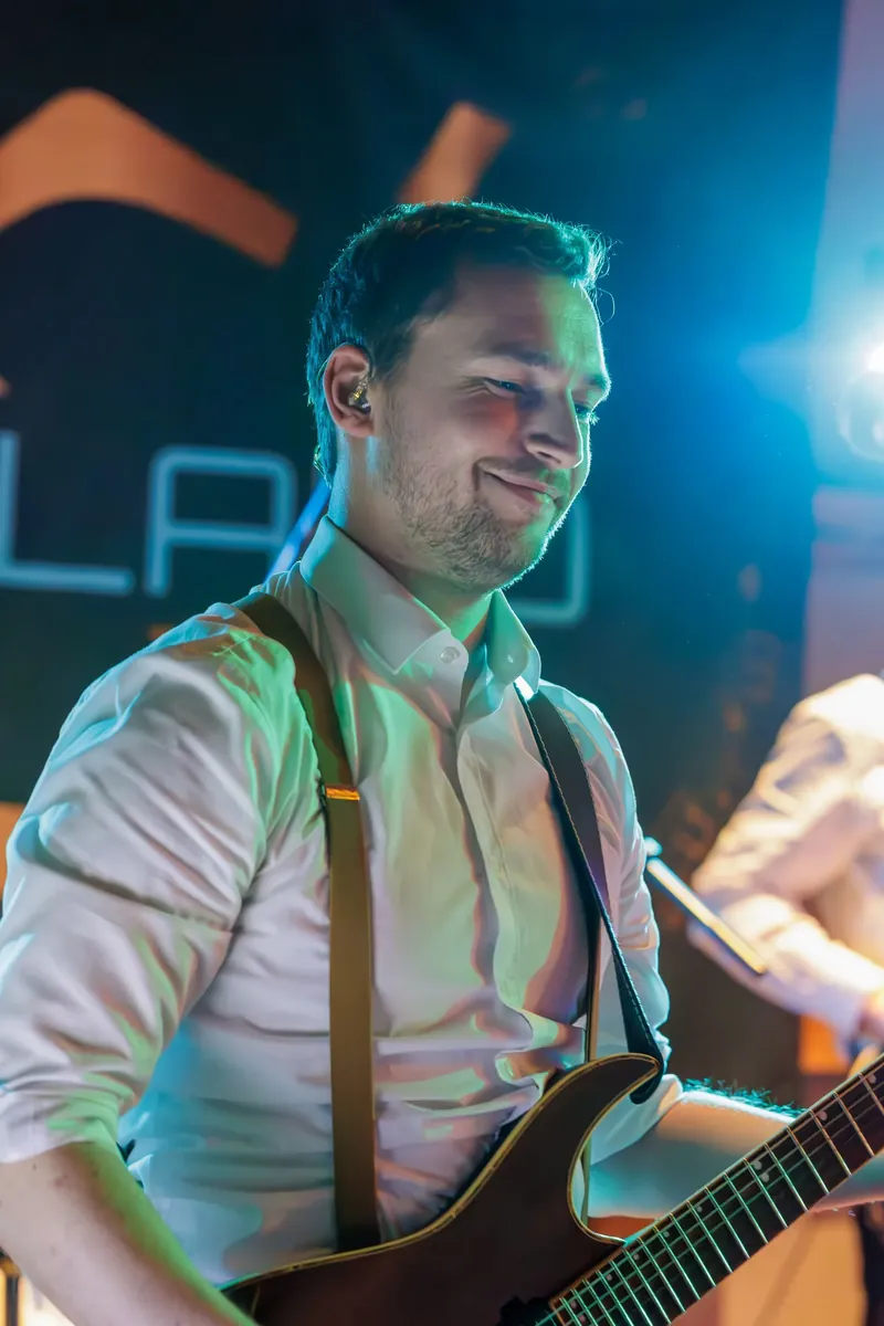Gitarrist von SíClaro live
